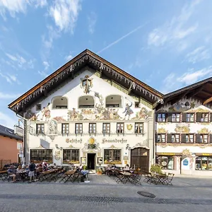 & Fraundorfer Maison d'hôtes