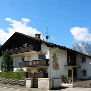 Mountain View Apartment